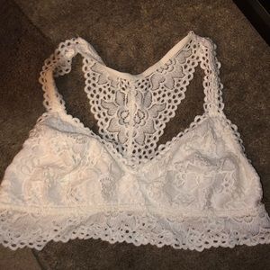 Cream American Eagle Lace Bralette